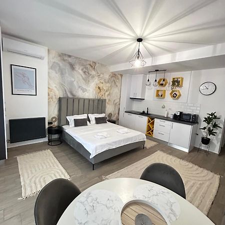 Studio 70 By Casa Del Mar Mamaia Exterior photo